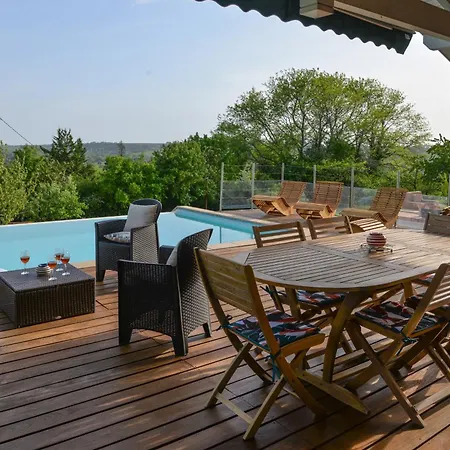 Vakantiehuis Le De La Colline Nérac